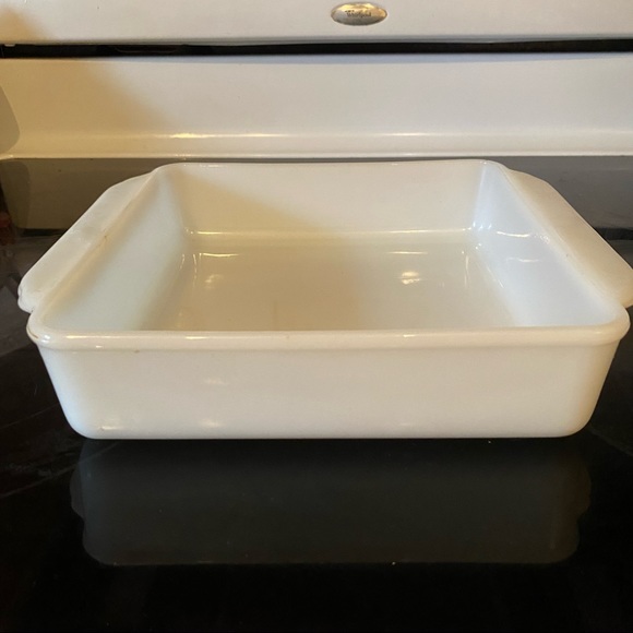 Fire King Square Opal Baking Dish - Picture 2 of 4